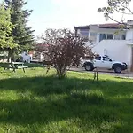 Safak Homestay Camardi
